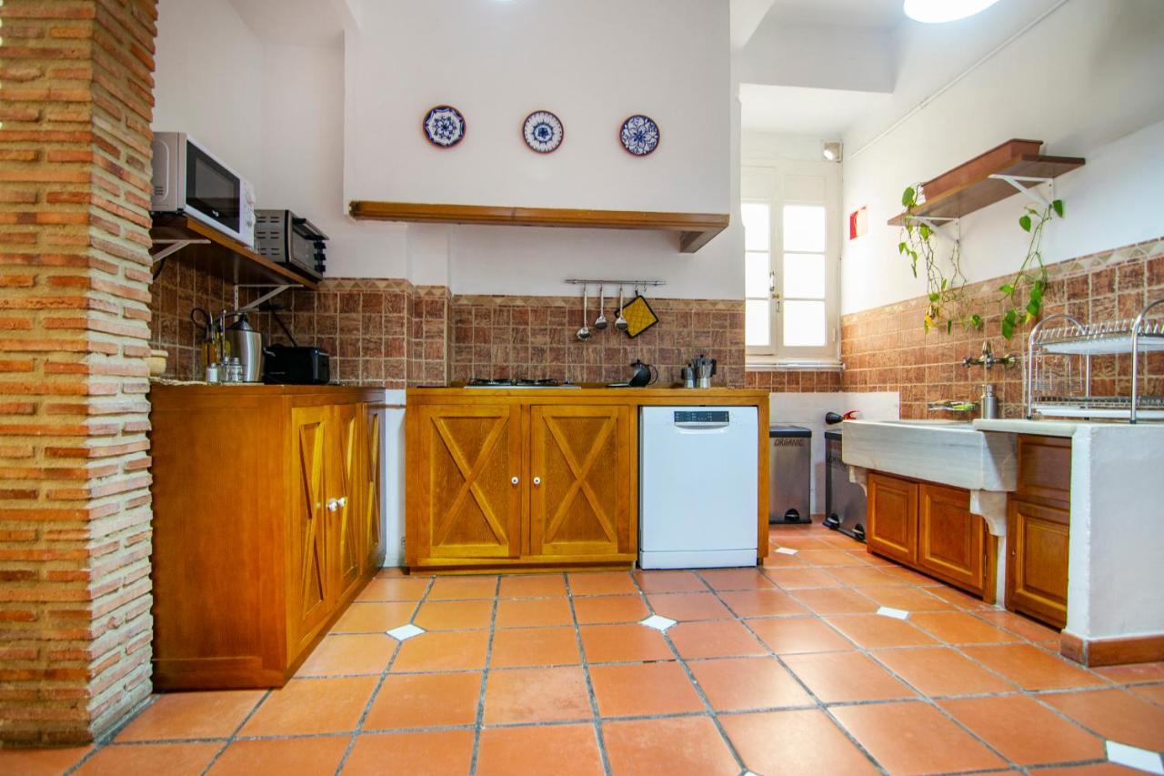 Kasa Katia Guest House บาเลนเซีย ภายนอก รูปภาพ