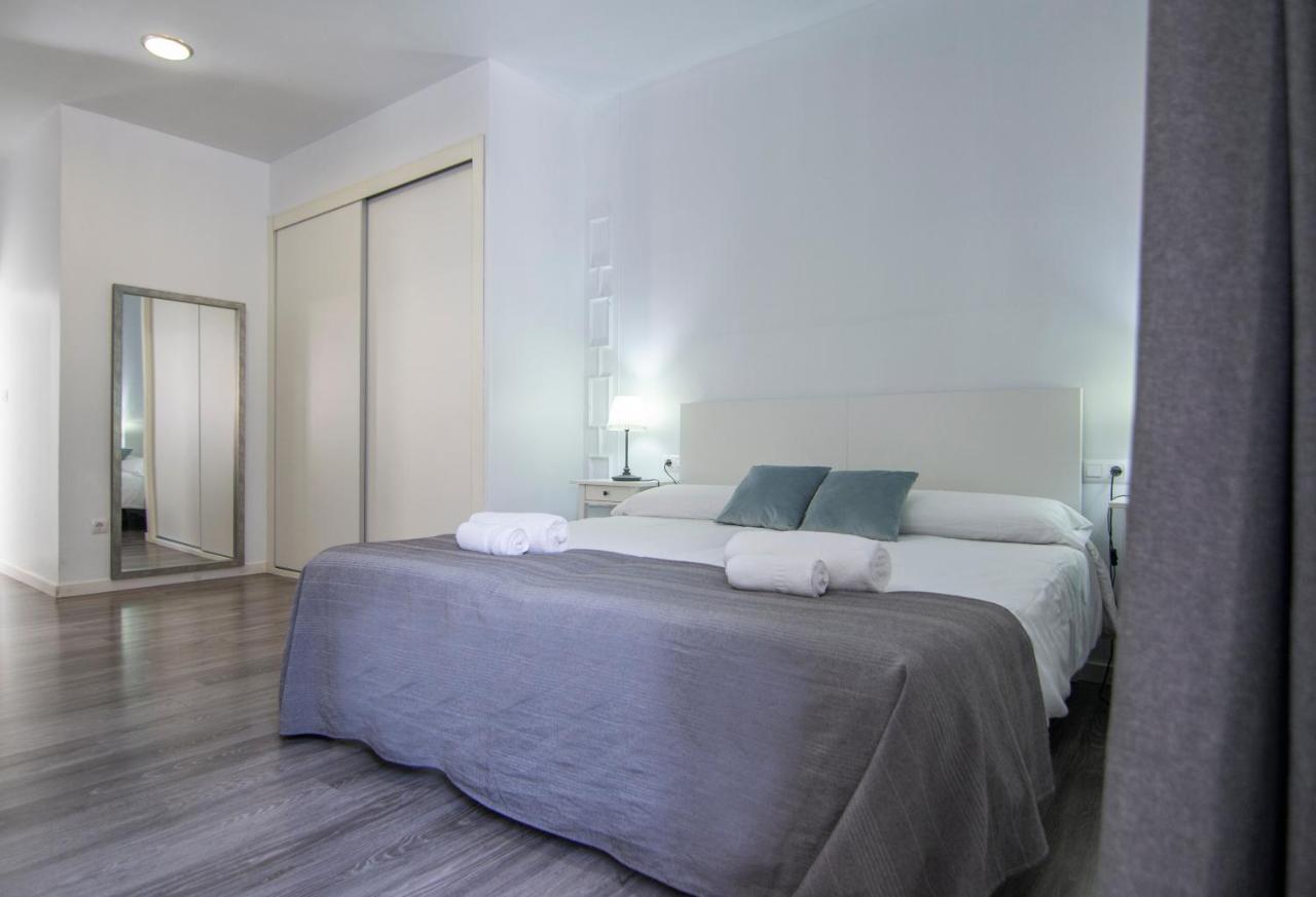 Kasa Katia Guest House บาเลนเซีย ภายนอก รูปภาพ