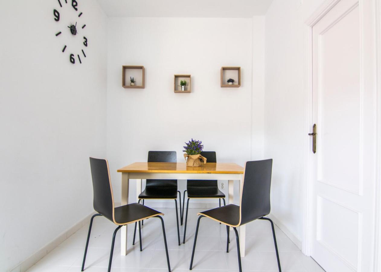 Kasa Katia Guest House บาเลนเซีย ภายนอก รูปภาพ